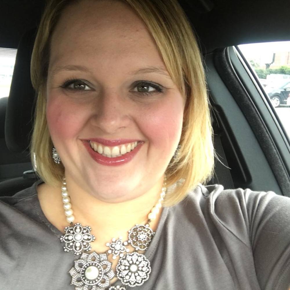 Meet your Posher, Angelica